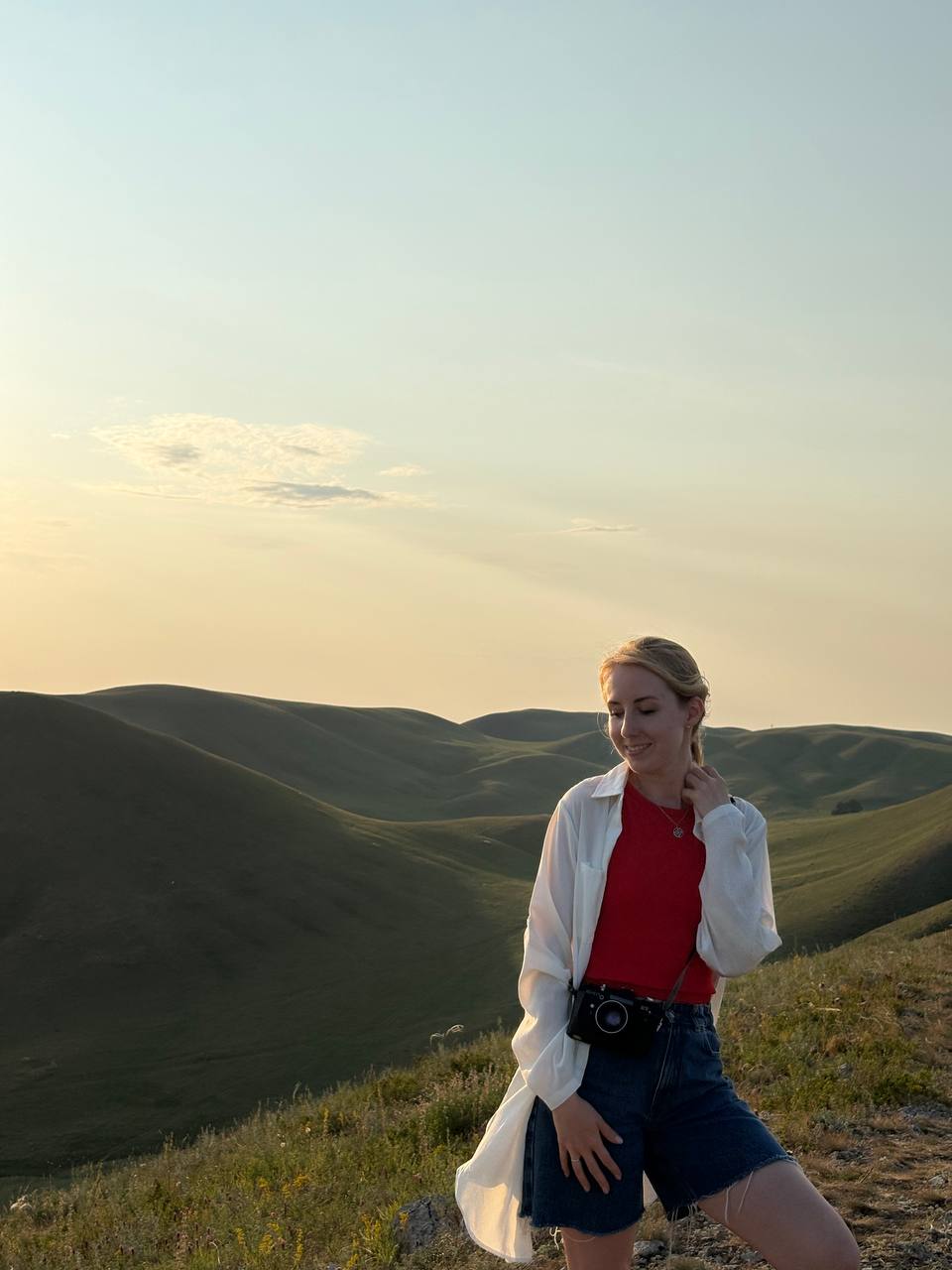 Надежда — художник